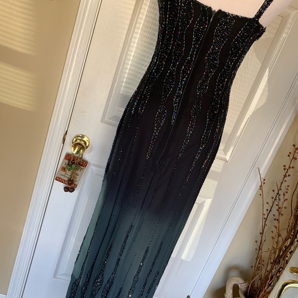 Je Matadi Prom Dress - Picture 5 of 8
